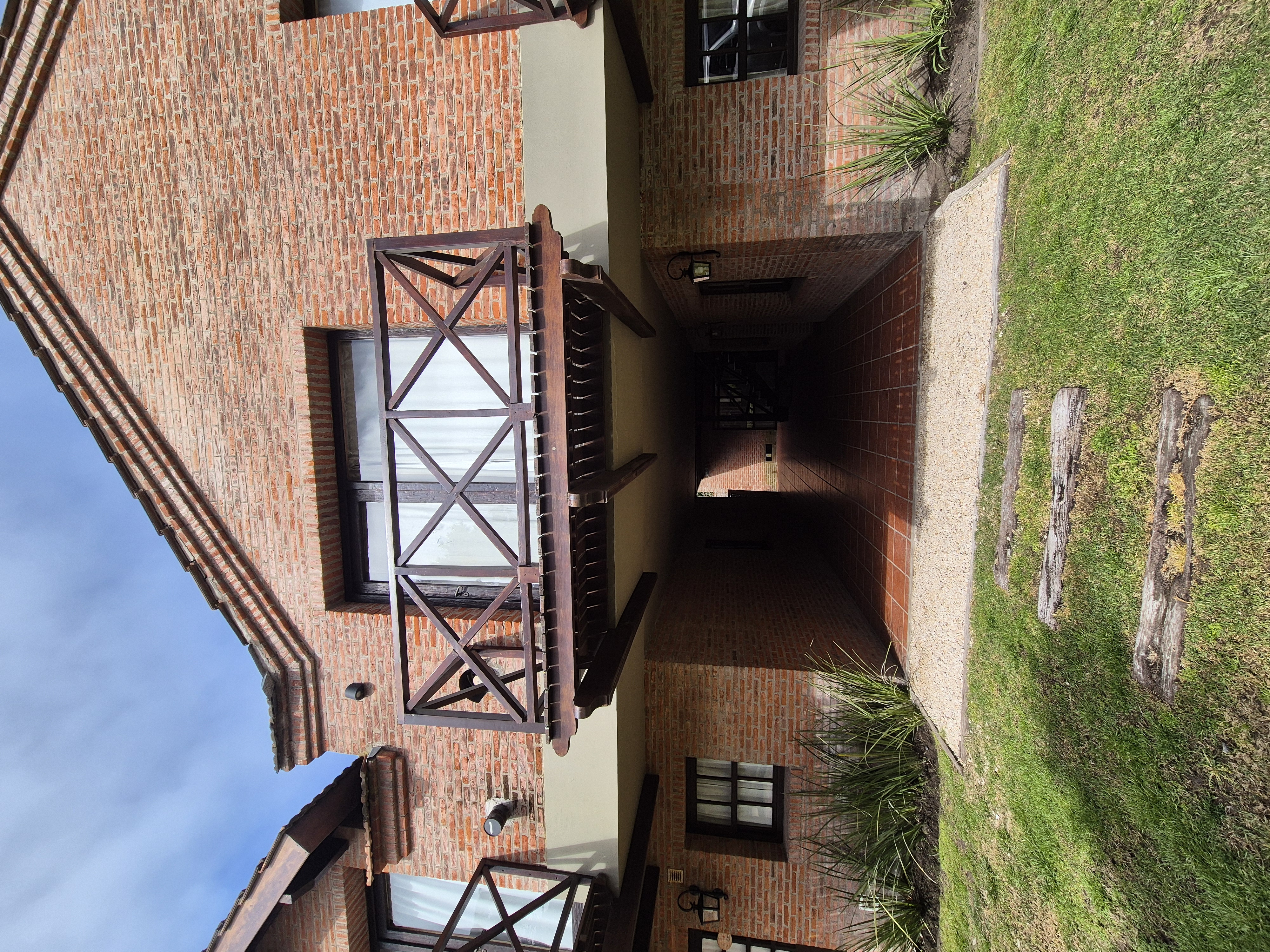 Old Country Depto 4 bis foto 1