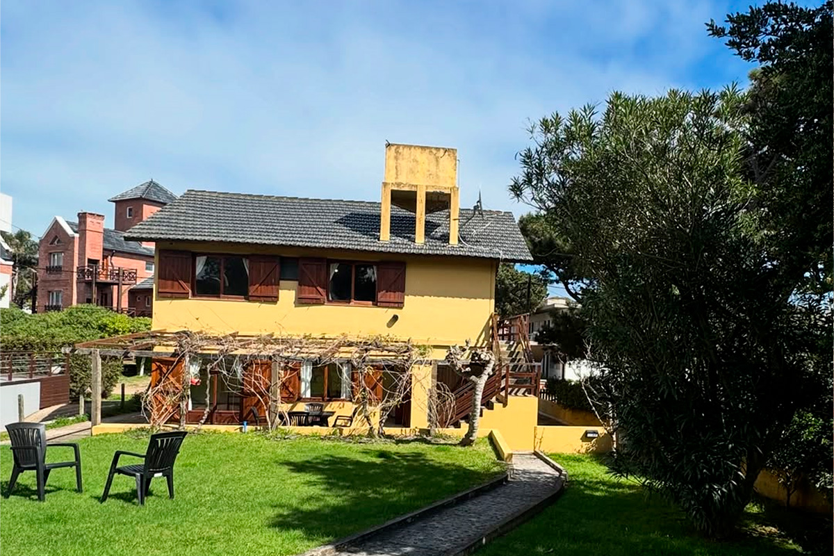 Parquer Playa · fachada del complejo